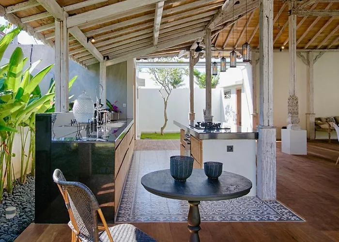 Complex Cashew Anouk Jungle - Bingin Uluwatu (Bali)