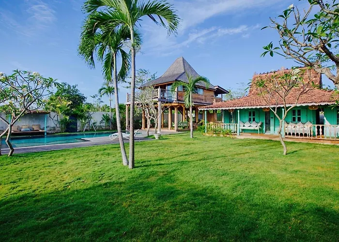 Complex Cashew Anouk Jungle - Bingin Villa *