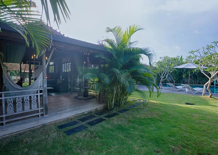 Villa Complex Cashew Anouk Jungle - Bingin