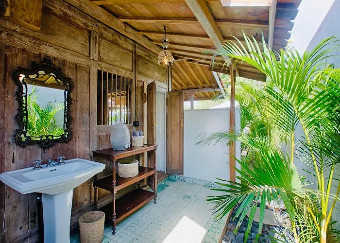 Villa Complex Cashew Anouk Jungle - Bingin *